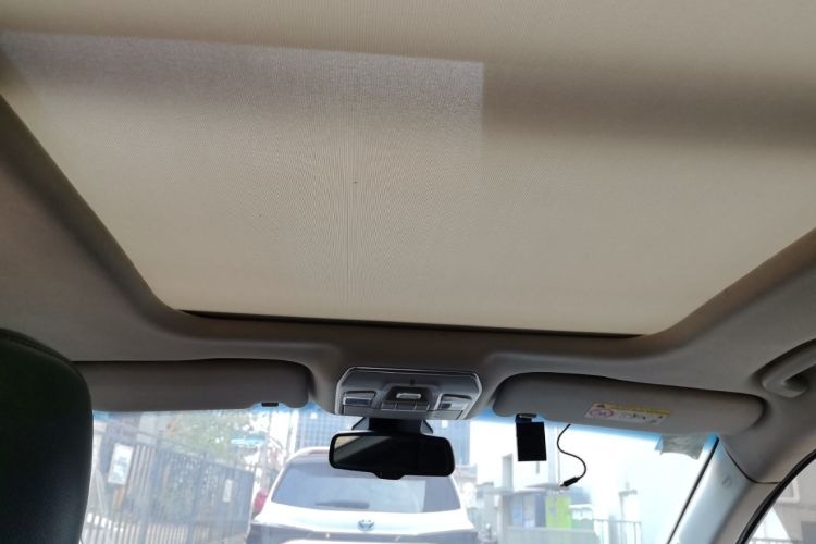 Used Geely Auto Emgrand GT 2015 1.8T Flagship Model
