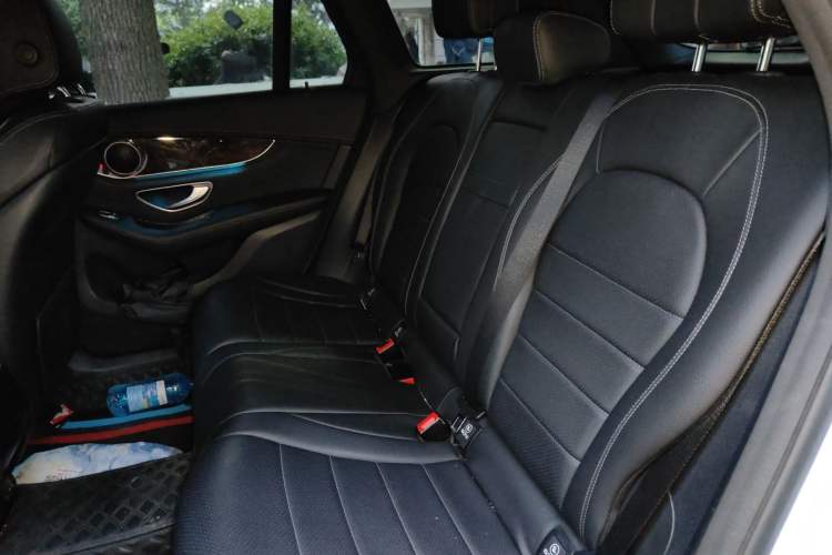 Used Mercedes-Benz GLC 2019 GLC 260 L 4MATIC Dynamic Model Left Rear Seat