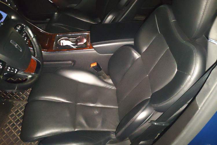 Used Lincoln Continental 2019 2.0T Two-Wheel Drive Prestige Version China VI Standard
