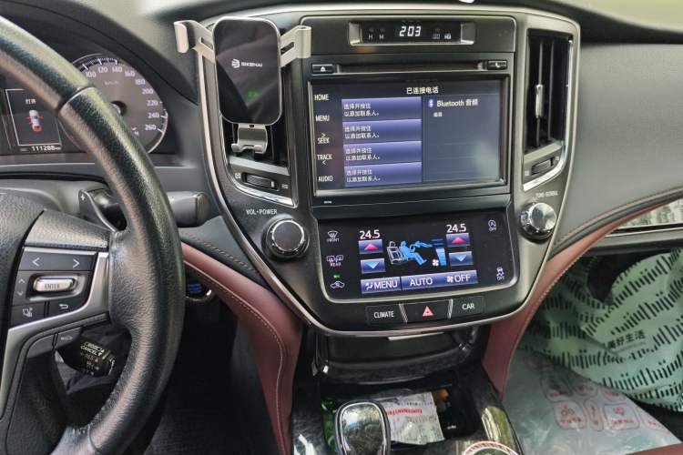 Used Toyota Crown 2018 2.0T Sport Edition Audio And AC Panel