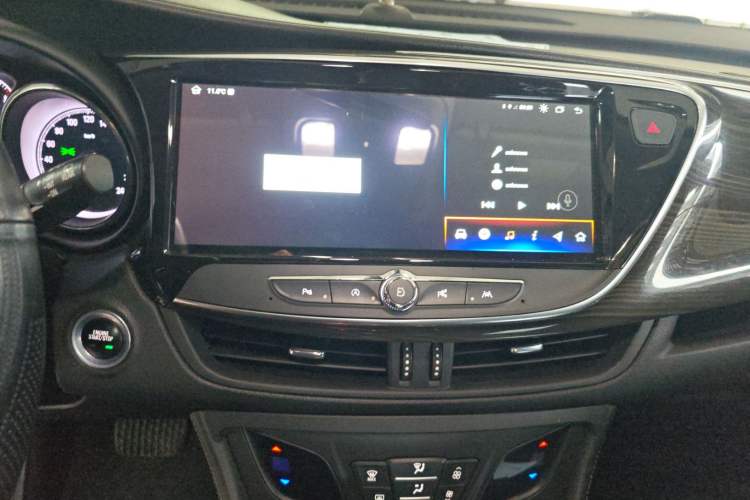 Used Buick Envision 2018 20T Two-Wheel-Drive Leading Model