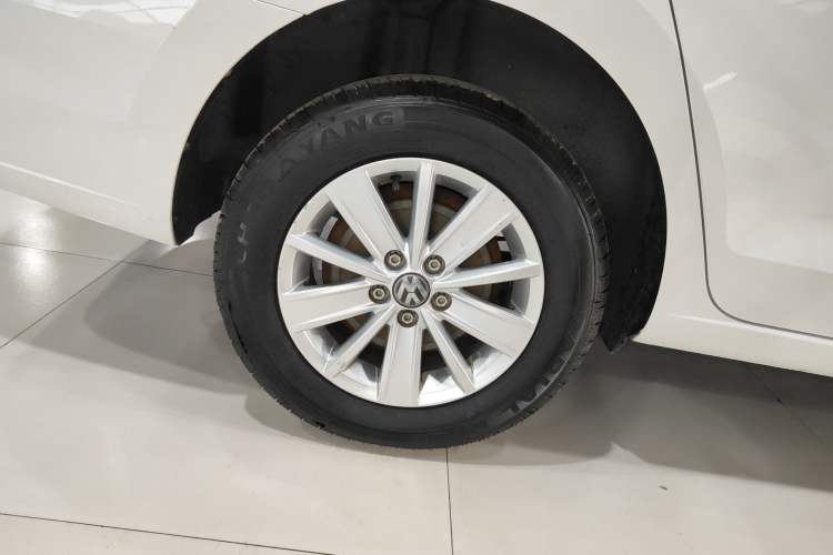 Used Volkswagen Jetta 2017 1.5L Automatic Fashion Model