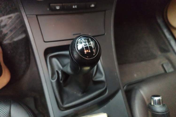 Used Mazda 3 2011 Sedan 1.6L Manual Comfort Model