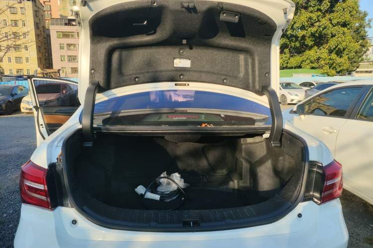 Used BYD Qin New Energy 2018 1.5T Smart Connect Premium Model