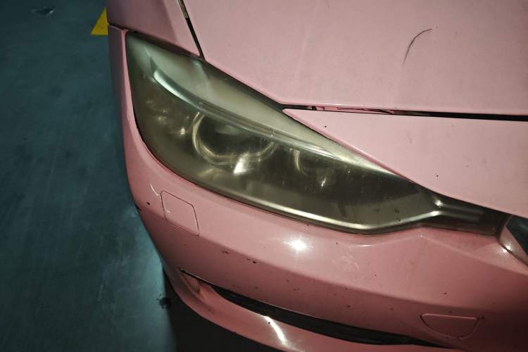 Used BMW 3 Series 2013 320i Sport Edition Right Front Headlight