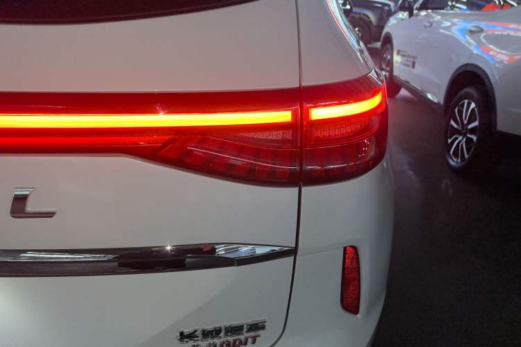 Used Haval H6 2021 3rd Generation 2.0T Automatic Two-Wheel Drive Max
