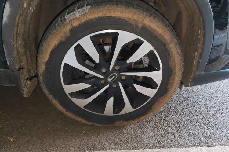 Used GAC Trumpchi GS4 2018 235T Manual Two-Wheel Drive Elite Edition Right Front Wheel Hub