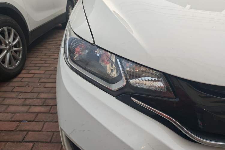 Used Honda Fit 2016 1.5L LX Manual Comfort Model
