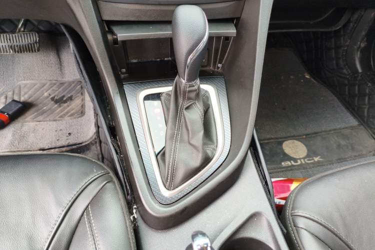 Used Buick GT 2019 18T Automatic Connected Elite Model China VI Standard Gear Lever