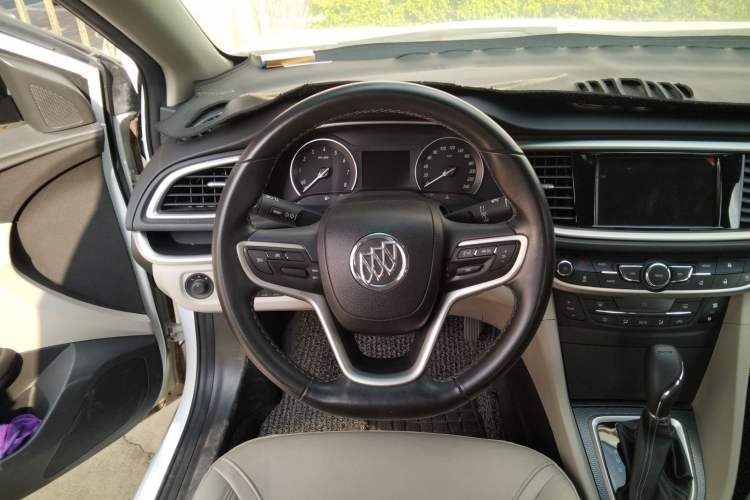 Used Buick GT 2019 15T Dual-Clutch Connected Elite Model China VI
