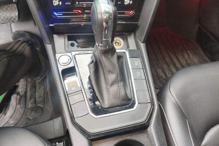 Used Volkswagen Lamando 2021 Revised Version 280TSI DSG Comfort Edition
