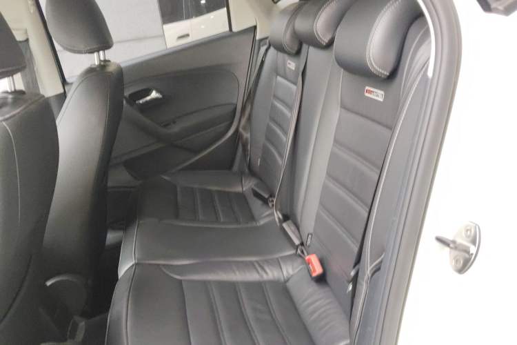 Used Volkswagen Polo 2014 1.6L Automatic Comfort Edition