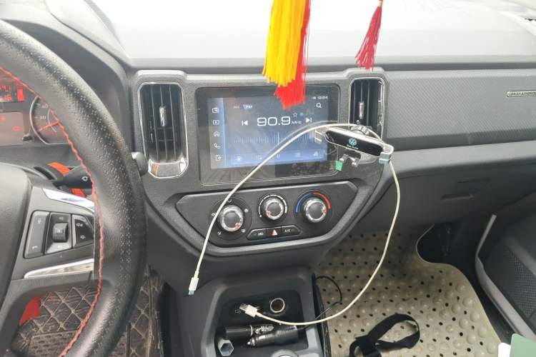 Used Wuling Zhengtu 2021 1.5L Adventure LAR Audio And AC Panel