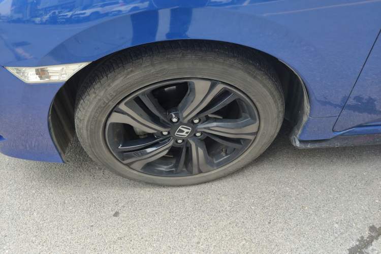 Used Honda Civic 2019 220TURBO CVT Dynamic Edition China VI Emission Standard Left Front Wheel Hub