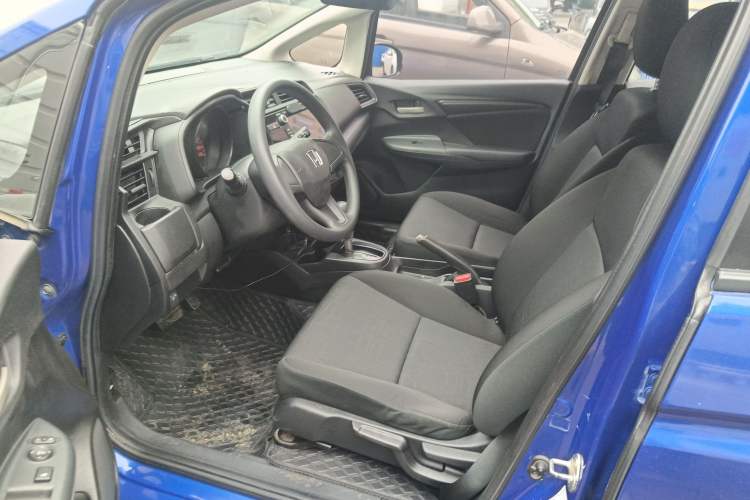 Used Honda Fit 2018 1.5L CVT Comfort Sunroof Version Left Front Seat