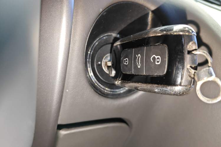 Used Volkswagen Phaeton 2015 3.0L Smart Edition