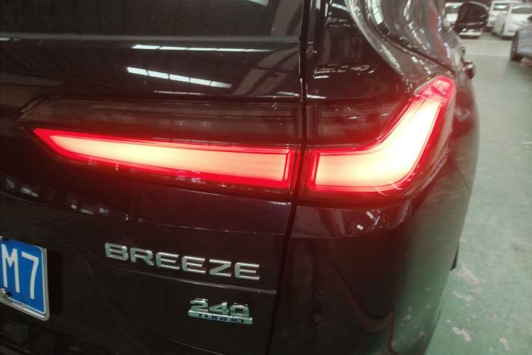 Used Honda Breeze 2023 240TURBO Two-Wheel-Drive Luxury Edition 5 Seats