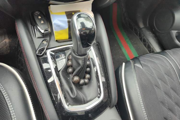 Used Nissan Qashqai 2022 2.0L CVT XV Premier Luxury Edition Gear Lever