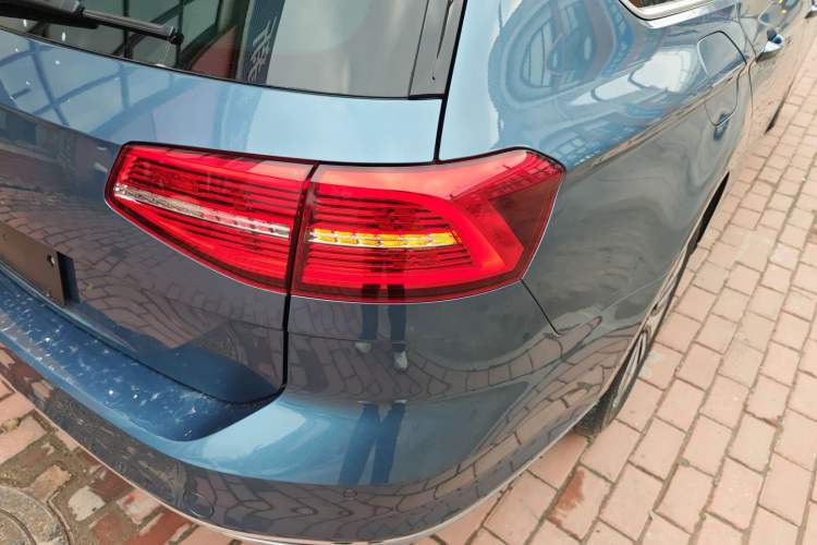 Used Volkswagen Variant New Energy 2019 GTE model
