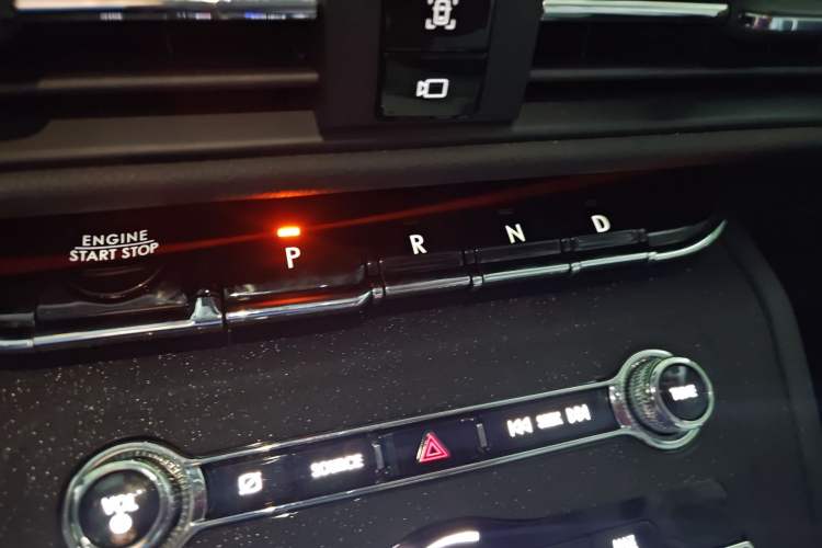 Used Lincoln Corsair 2022 2.0T Two-Wheel Drive Deluxe Edition