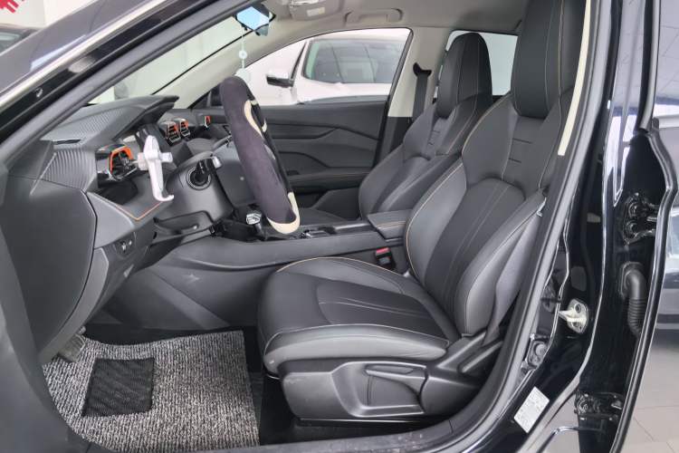 Used Dongfeng Aeolus Yixuan 2024 1.5L Automatic JingSu Edition Left Front Seat