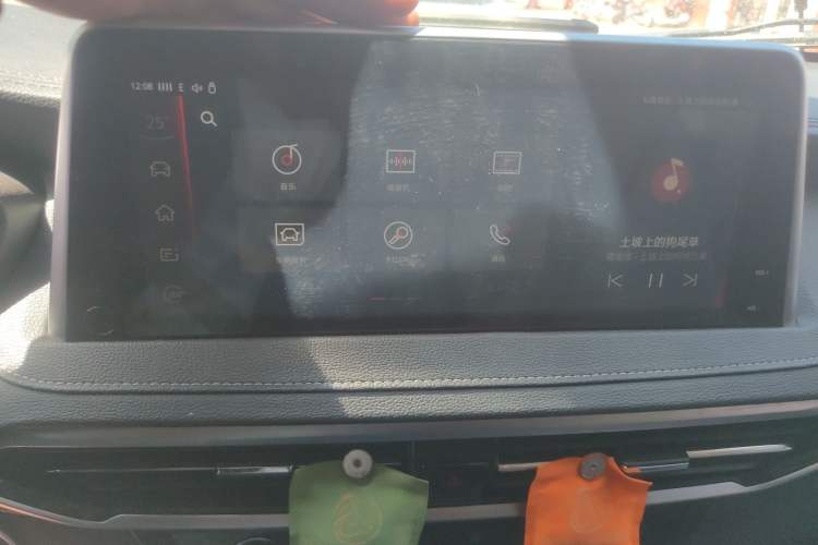 Used SAIC MAXUS D90 2017 2.0T Automatic All-Wheel Drive Sirius Audio And AC Panel