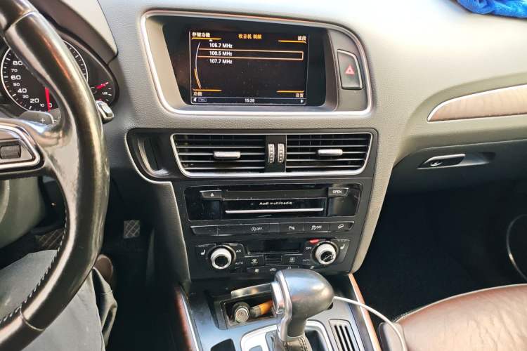 Used Audi Q5 2016 40 TFSI Comfort Model
