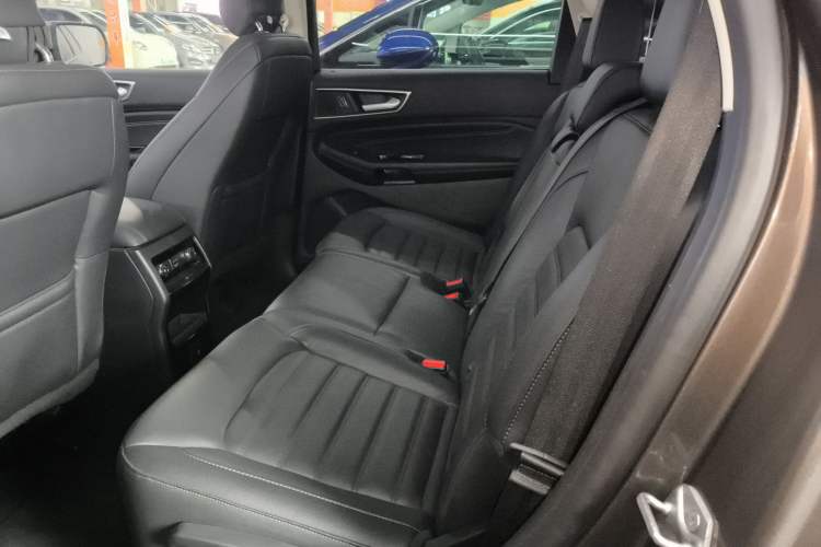 Used Ford Edge 2020 EcoBoost 245 Two-Wheel Drive Titanium 7-Seater