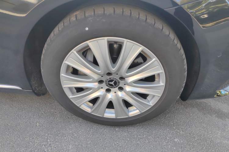 Used Mercedes-Benz S-Class 2018 S 320 L
