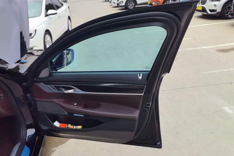 Used BMW 7 Series 2018 730Li Luxury Edition M Sport Package