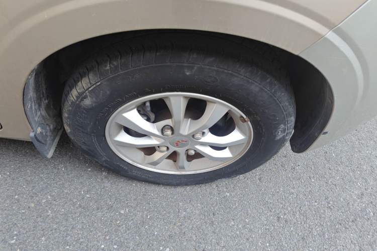 Used Wuling Hongguang V 2019 1.5L Enjoyment Version China VI LAR