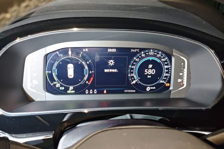 Used Volkswagen Passat New Energy 2022 430 PHEV Hybrid Luxury Edition Odometer Close Up