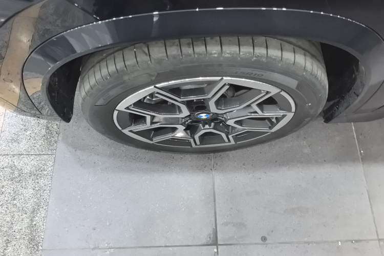 Used BMW X1 2026 Model sDrive25Li X Design Package Exterior 4