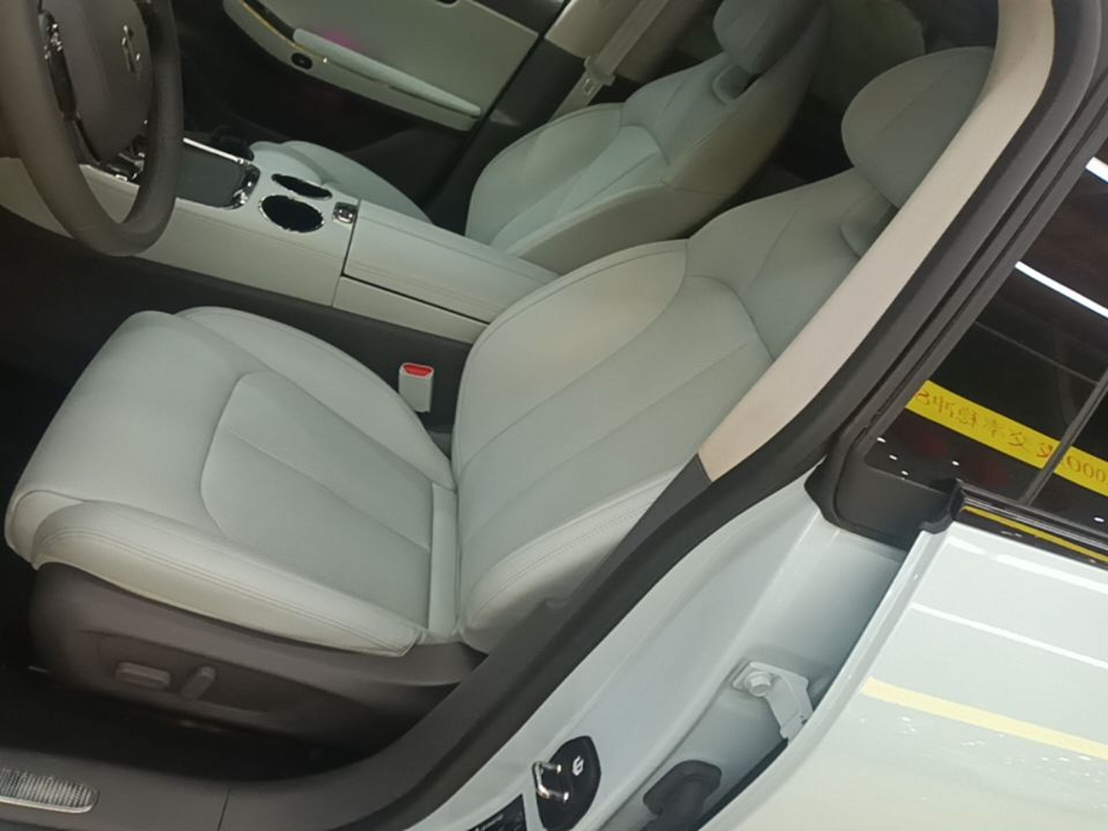 Avant de la voiture