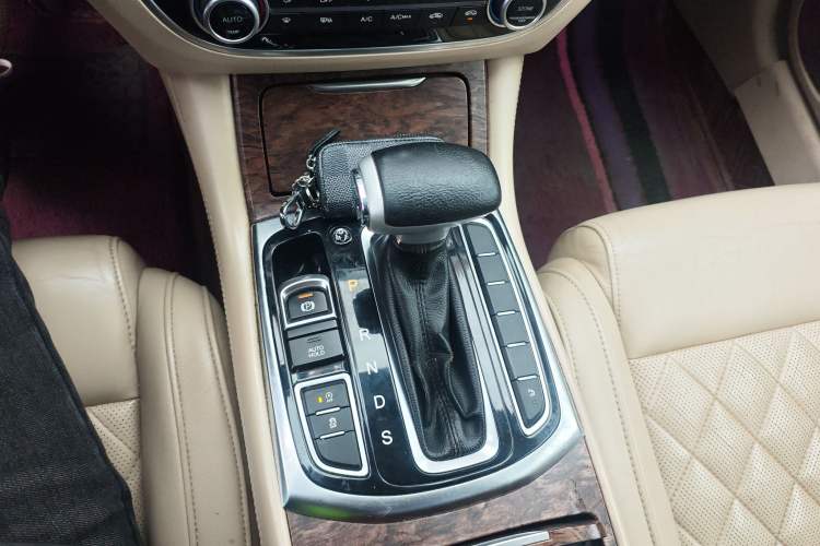 Used GAC Trumpchi GA8 2017 320T Luxury Edition