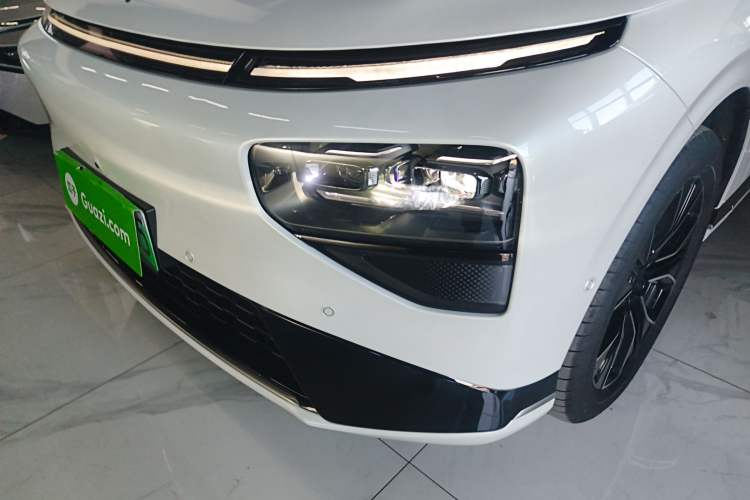 Used XPeng G9 2025 625 Long-Range Max Left Front Headlight