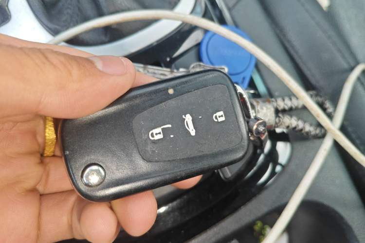 Used MG GS 2016 1.5TGI TST Luxury Edition Vehicle Key