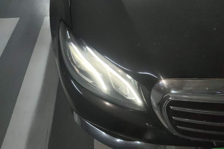 Used Mercedes-Benz E-Class 2019 E 200 L