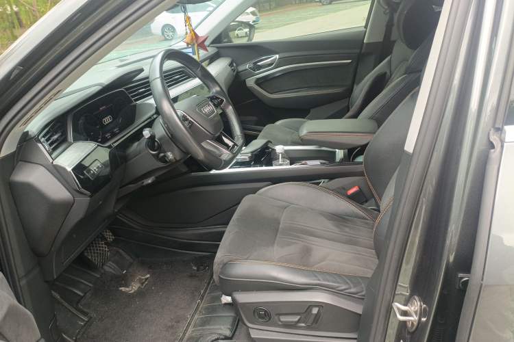 Used Audi e-tron 2021 50 quattro Prestige Edition