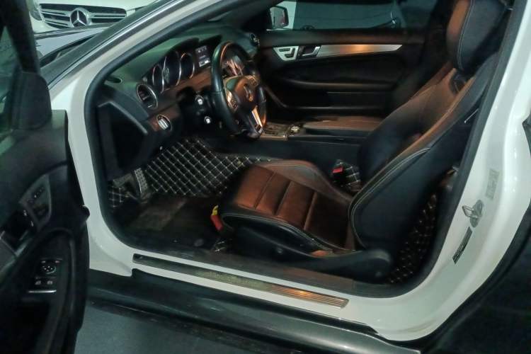 Used Mercedes-Benz C-Class 2013 C 180 Coupe