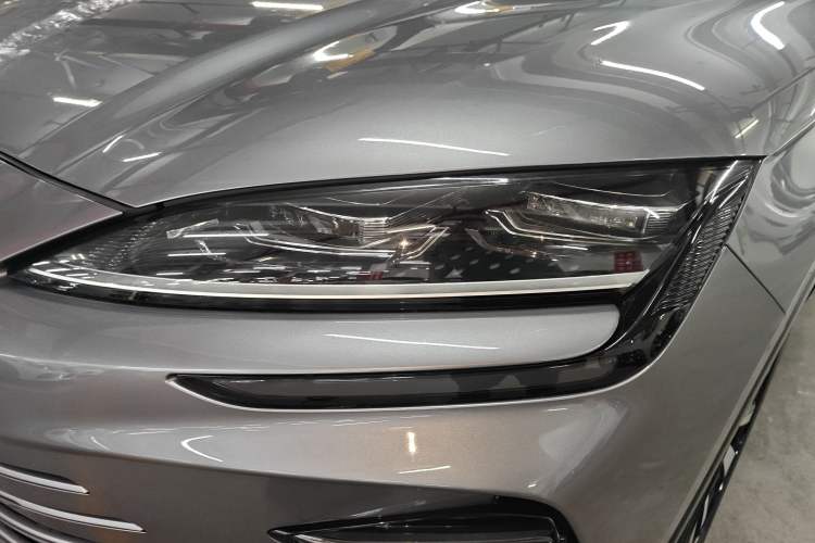 Used BYD Song PLUS New Energy 2023 Champion Edition DM-i 110KM Flagship PLUS Left Front Headlight