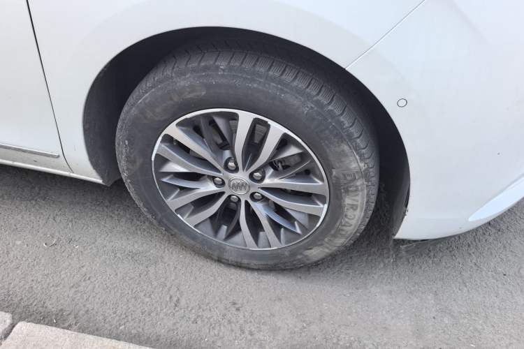 Used Buick GL8 2017 ES 28T Flagship Model China V Standard