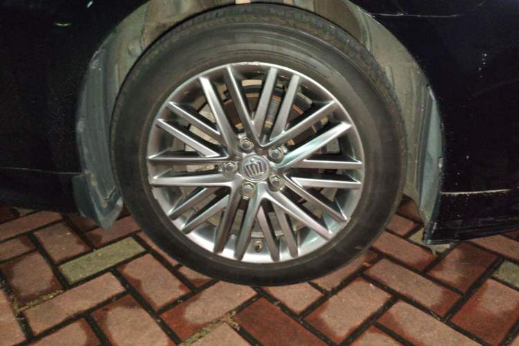 Used Toyota Crown 2015 2.0T Fashion Edition
