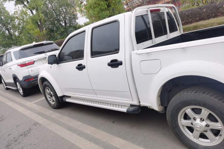 Used Great Wall Wingle 5 2021 2.0T Diesel Two-Wheel Drive Elite Version Big Double Cab China VI Standard GW4D20M