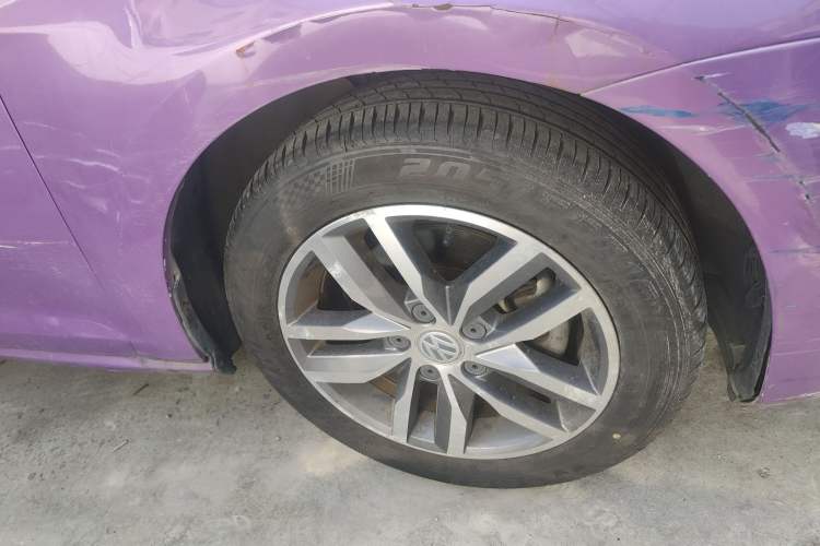 Used Volkswagen Golf 2016 230TSI Automatic Luxury Version
