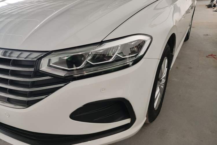 Used Volkswagen Lavida 2024 1.5L Automatic DeYi Edition Left Front Headlight