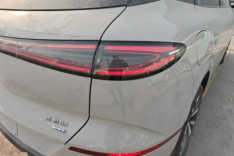 Used BYD Sealion 06 New Energy 2025 Model EV 520 Navigation Edition Right Rear Taillight