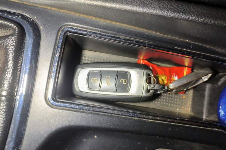 Used Geely Auto Emgrand 2017 Sedan Million Edition 1.5L Manual - Upward Version