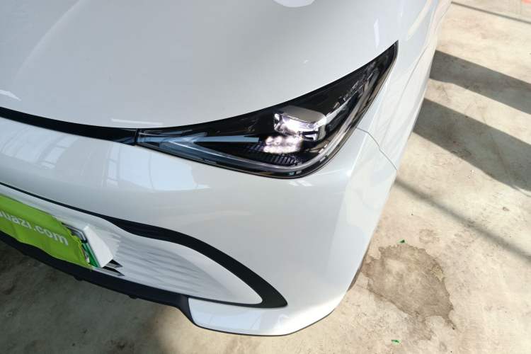 Used Chery QQ Domi 2025 Model 305km Comfort Edition Left Front Headlight