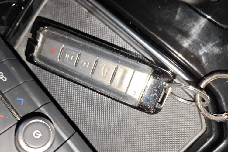 Used Wey VV7 2017 2.0T Flagship Model Interior 1